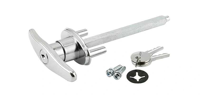 Old Style Garage Door Locks Replacements in South Monrovia Island, California