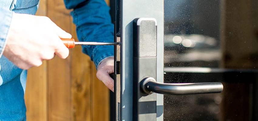 Aluminium Door Lock Replacement in South Monrovia Island, California
