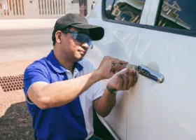 Car Locksmith in South Monrovia Island, CA